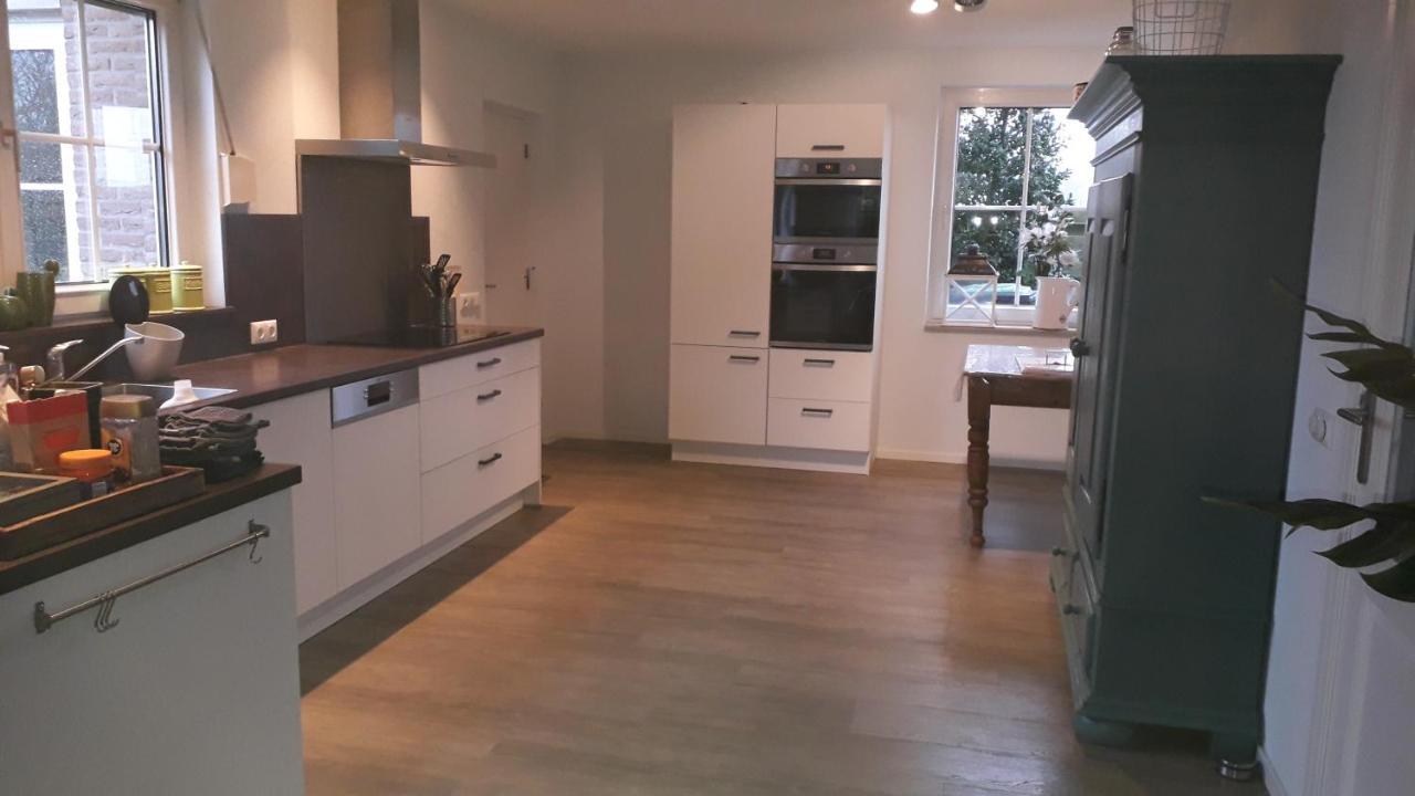 Villa Groot Familiehuis Voor 6 Personen In Landelijke, Rustige Omgeving Breezand Exterior foto
